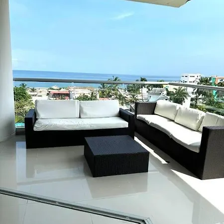 Beachfront Luxury In Apartment *